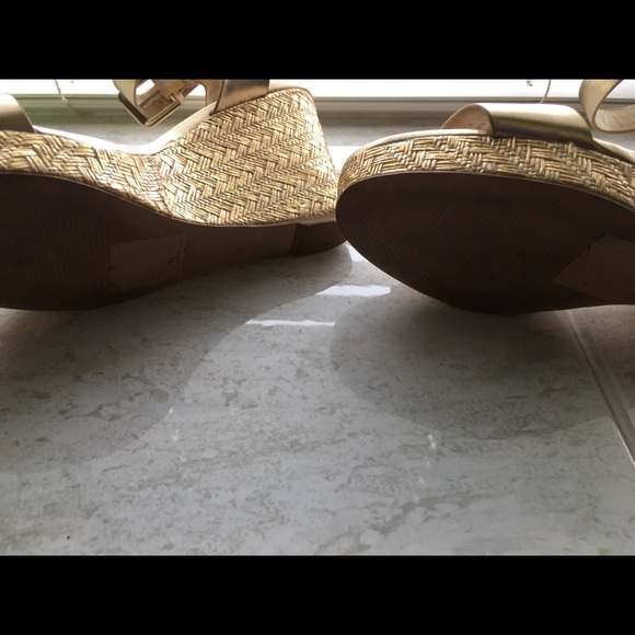 Shoes - Picture 12 of 12